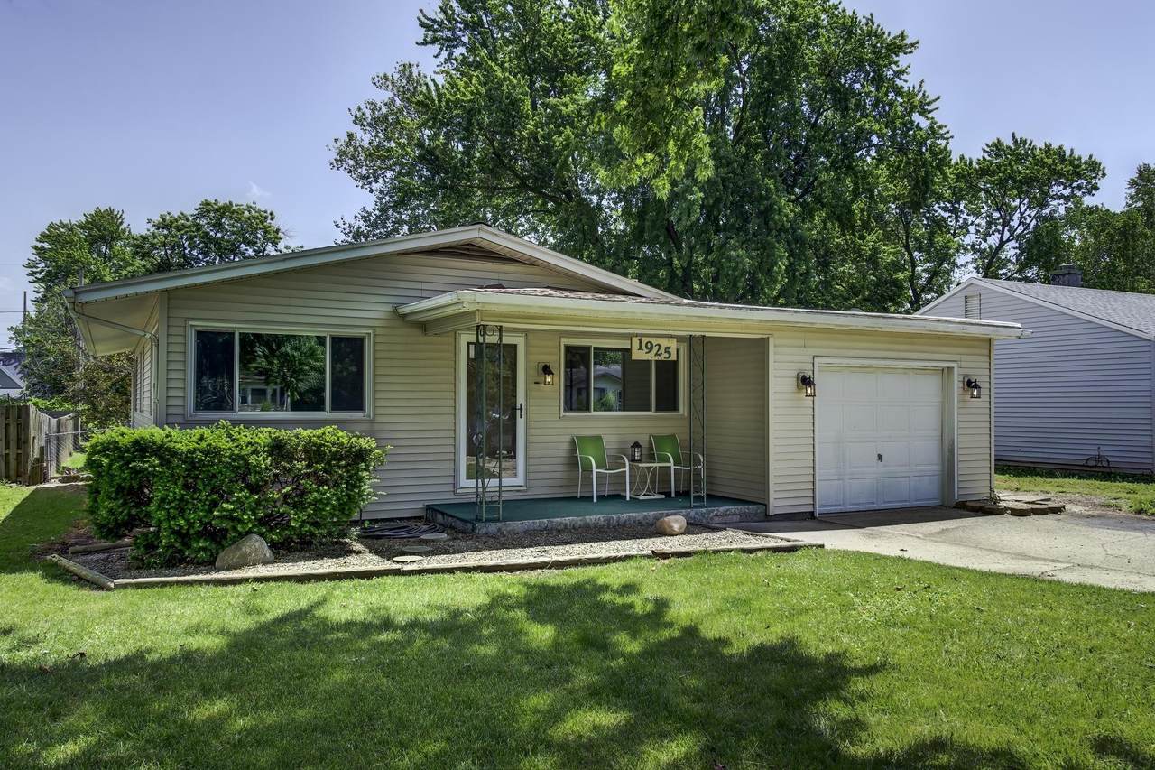 1925 Sunnymede Drive - Photo 1
