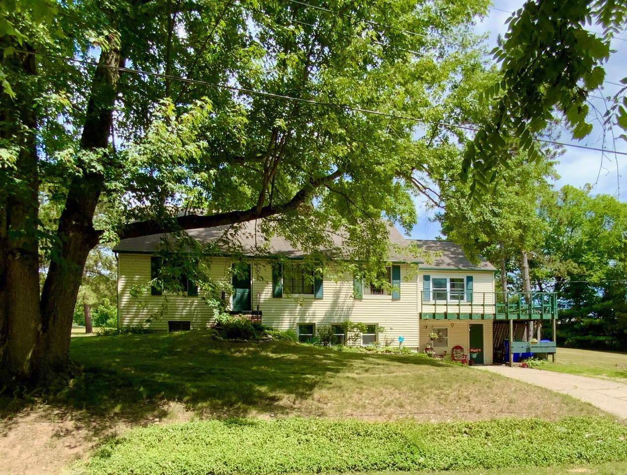 503 Robson Road - Photo 1