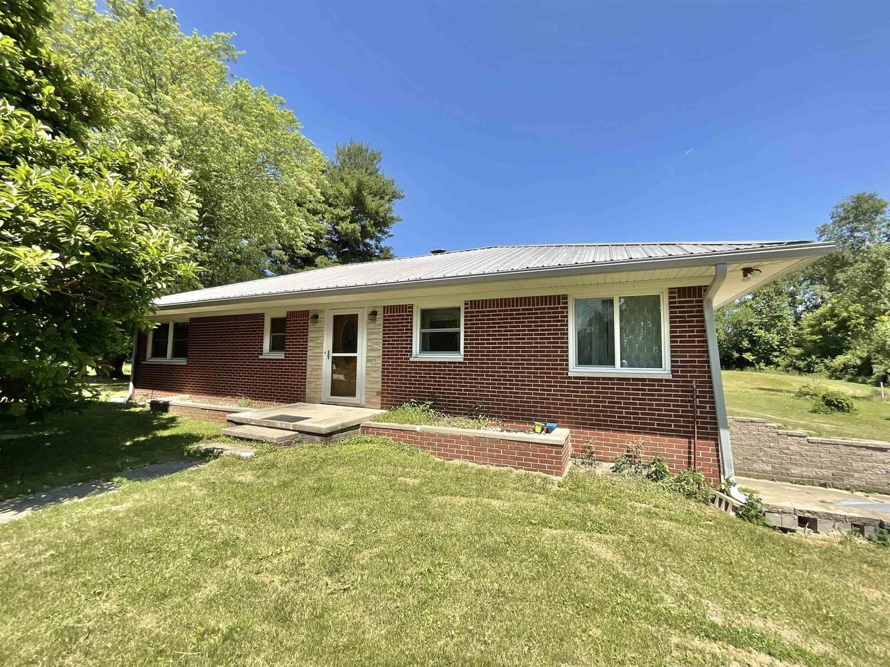 2389 County Road 130 E - Photo 1