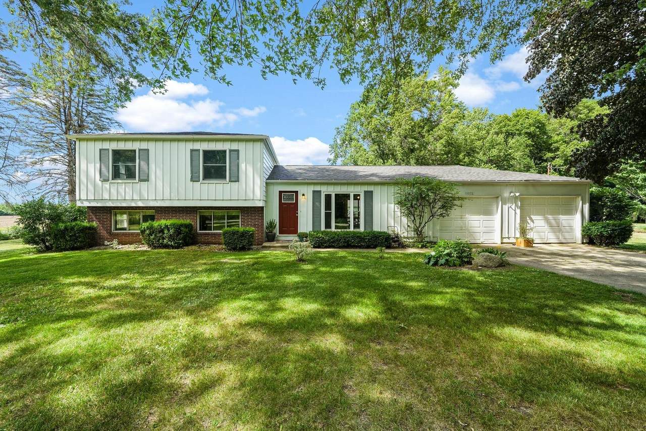 11076 9A Road - Photo 1