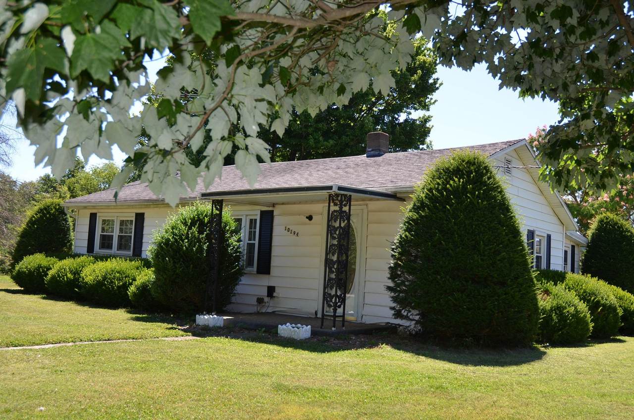 10194 State Road 64 - Photo 1