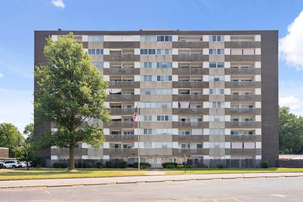 1100 Erie Avenue - Photo 1
