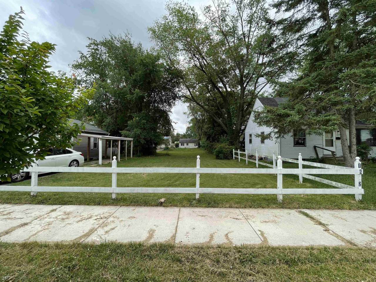 1642 Fremont Street - Photo 1