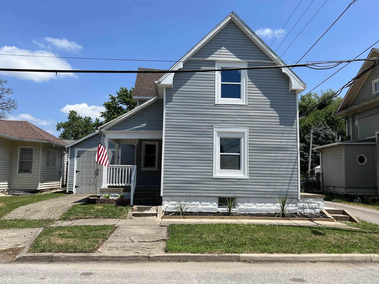 314 19th Street - Photo 1