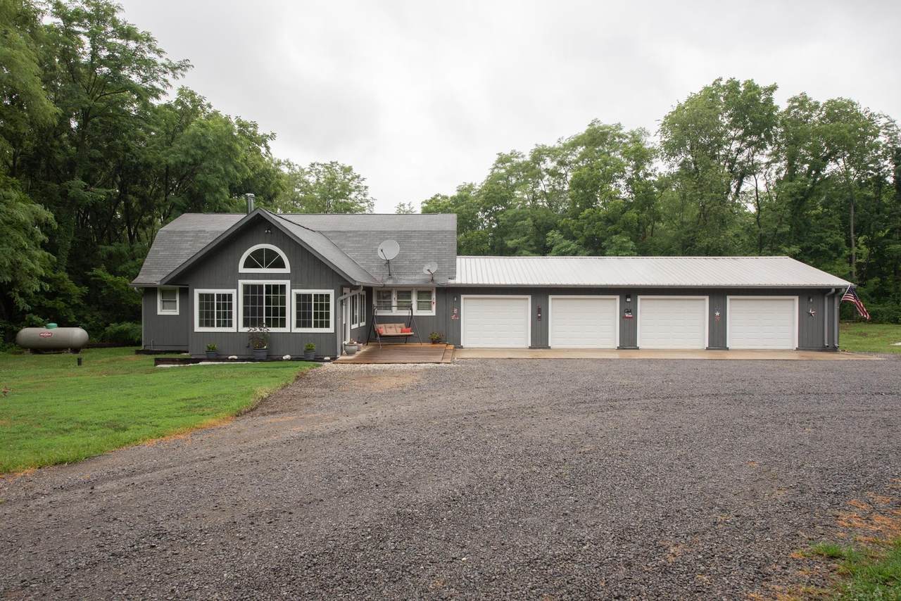 1358 River Road - Photo 1