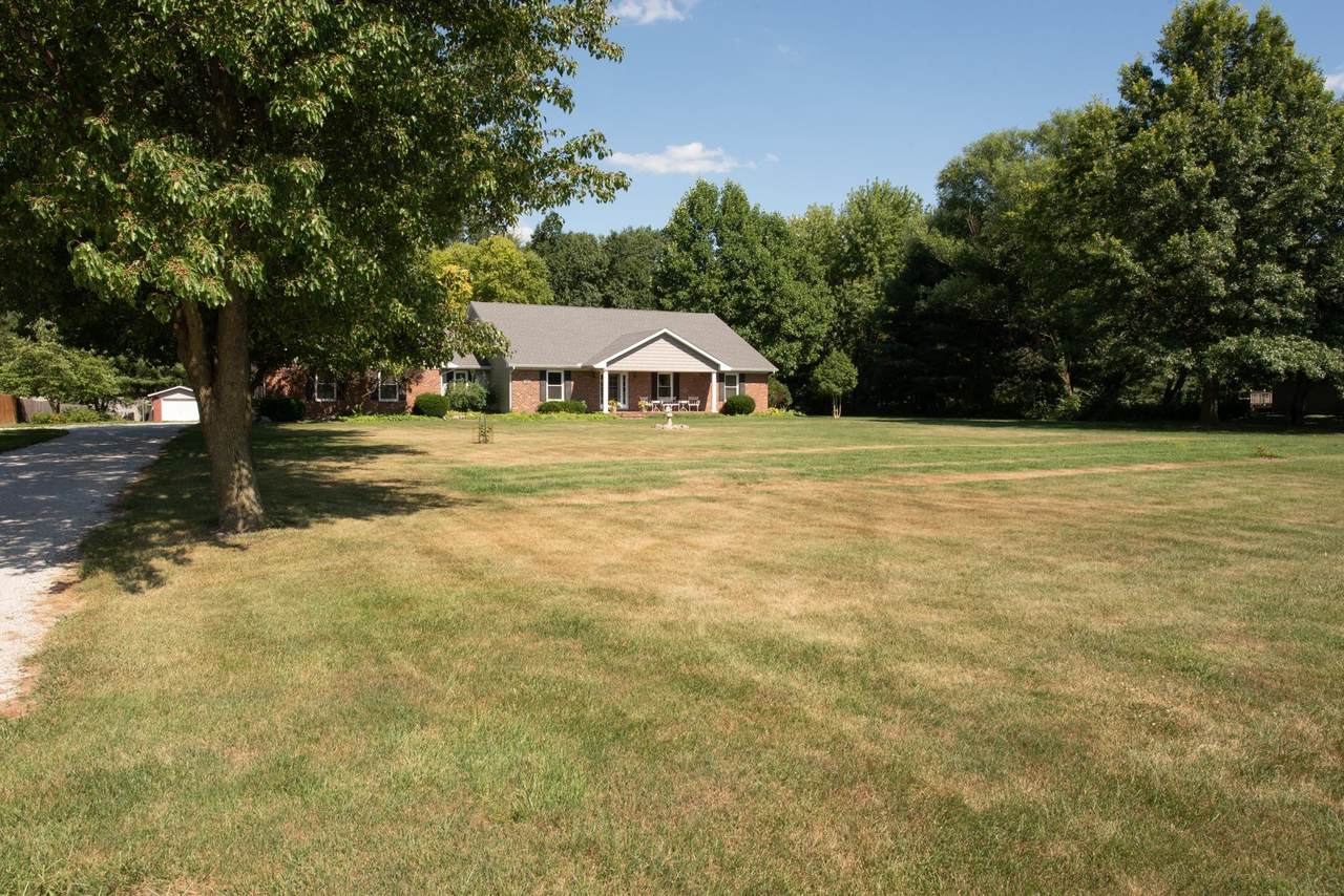 101 675 East - Photo 1