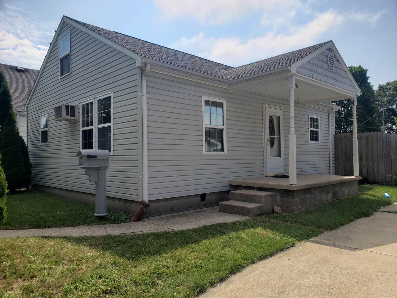 2329 Spear Street - Photo 1