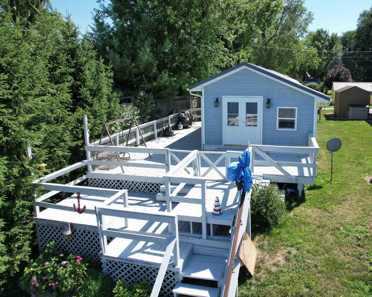 6051 Butterfield Loop - Photo 1