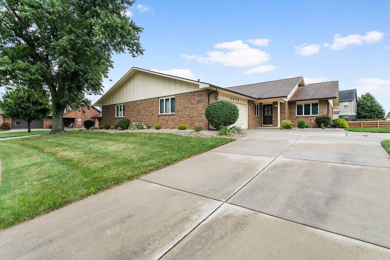 2213 Executive Drive - Photo 1