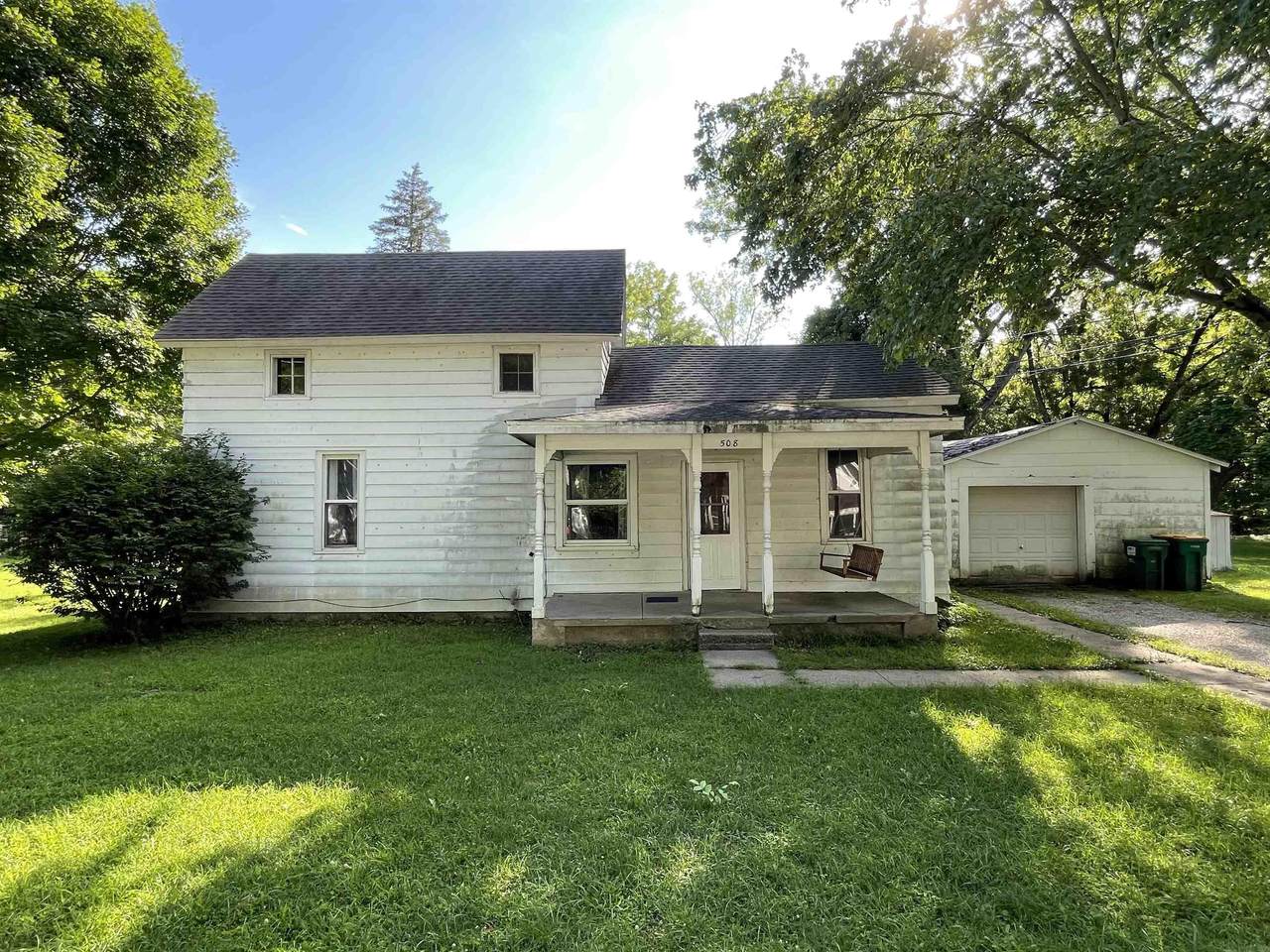 508 Jewett Street - Photo 1