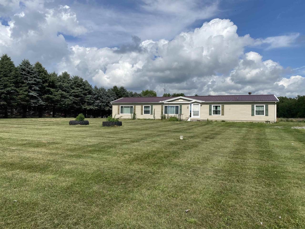 8442 State Road 15 - Photo 1