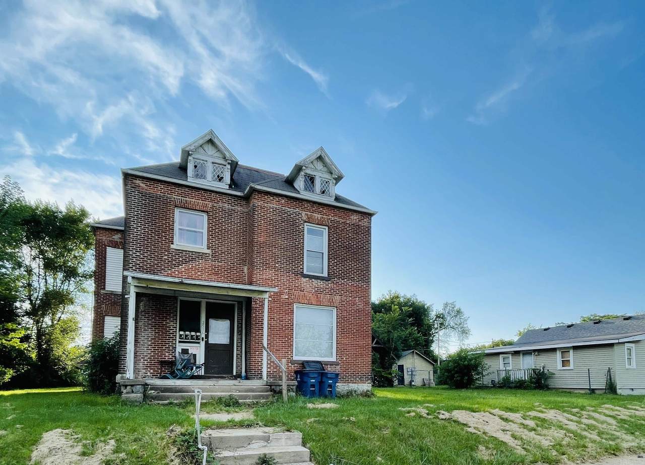 2516 Washington Street - Photo 1