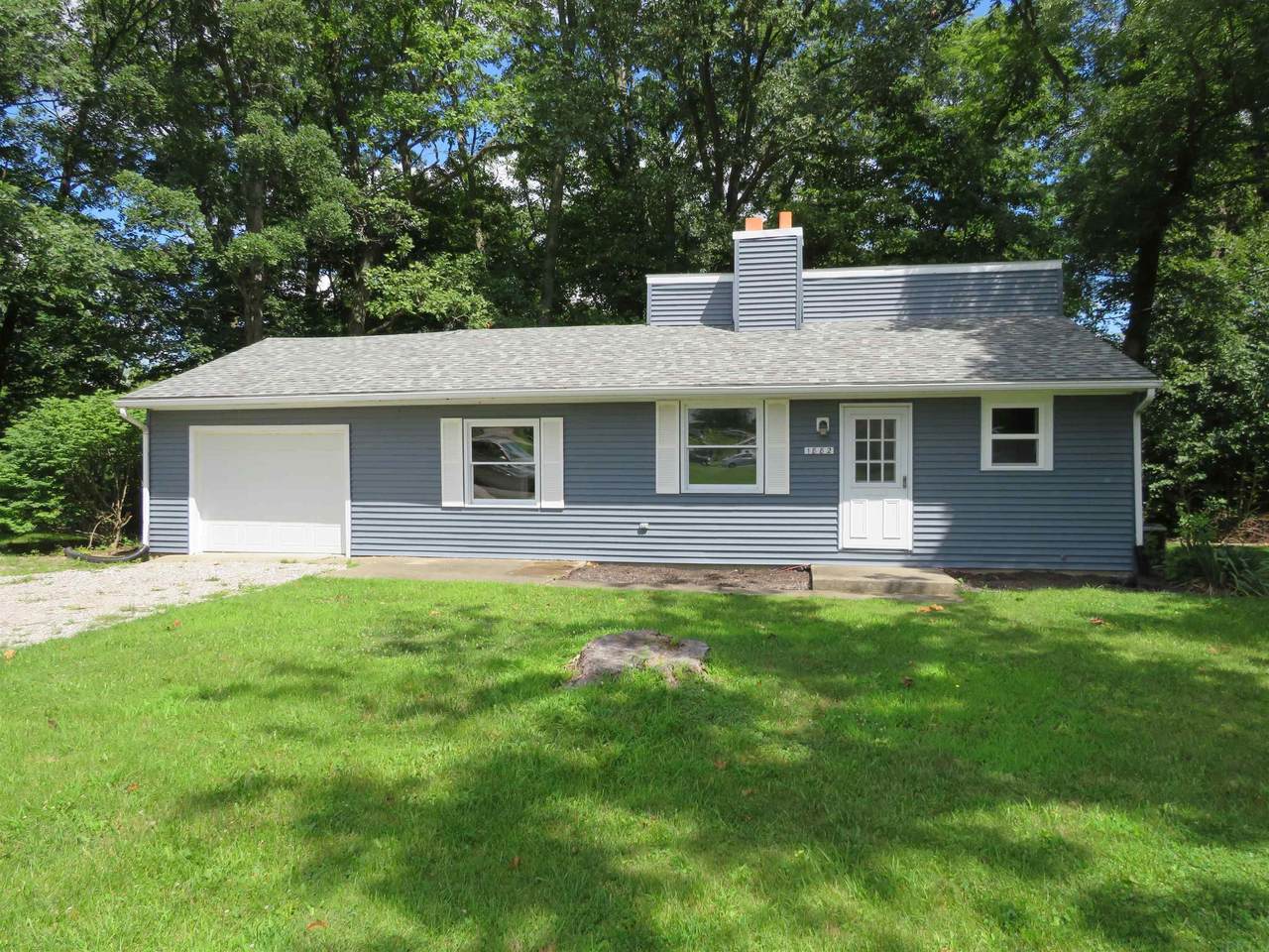 1882 Hallsdale Road - Photo 1