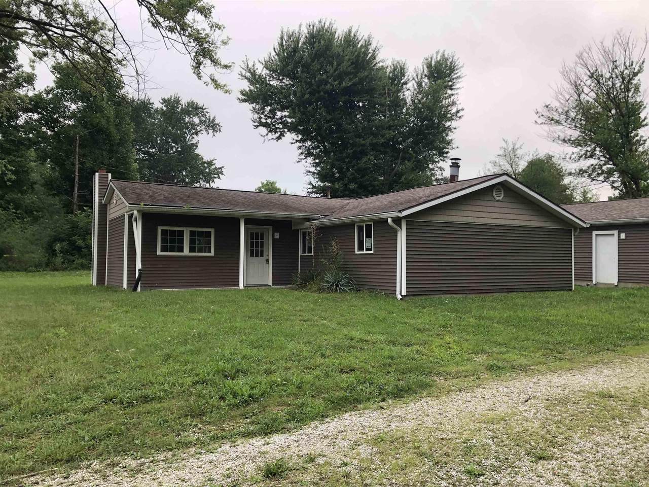 5510 State Road 48 - Photo 1