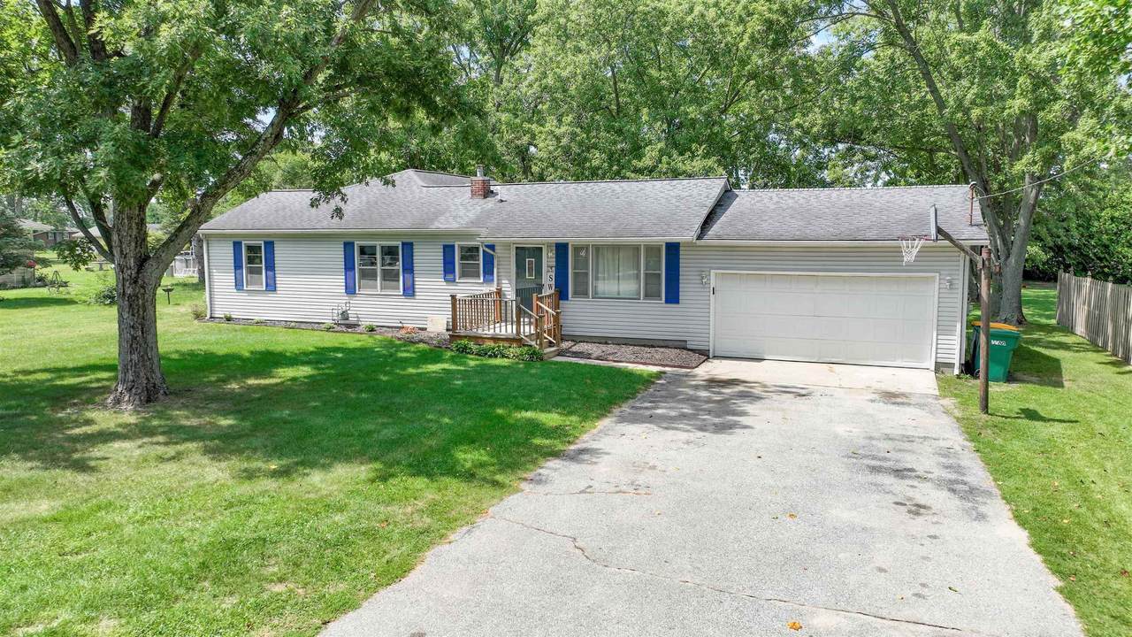 6055 John Street - Photo 1