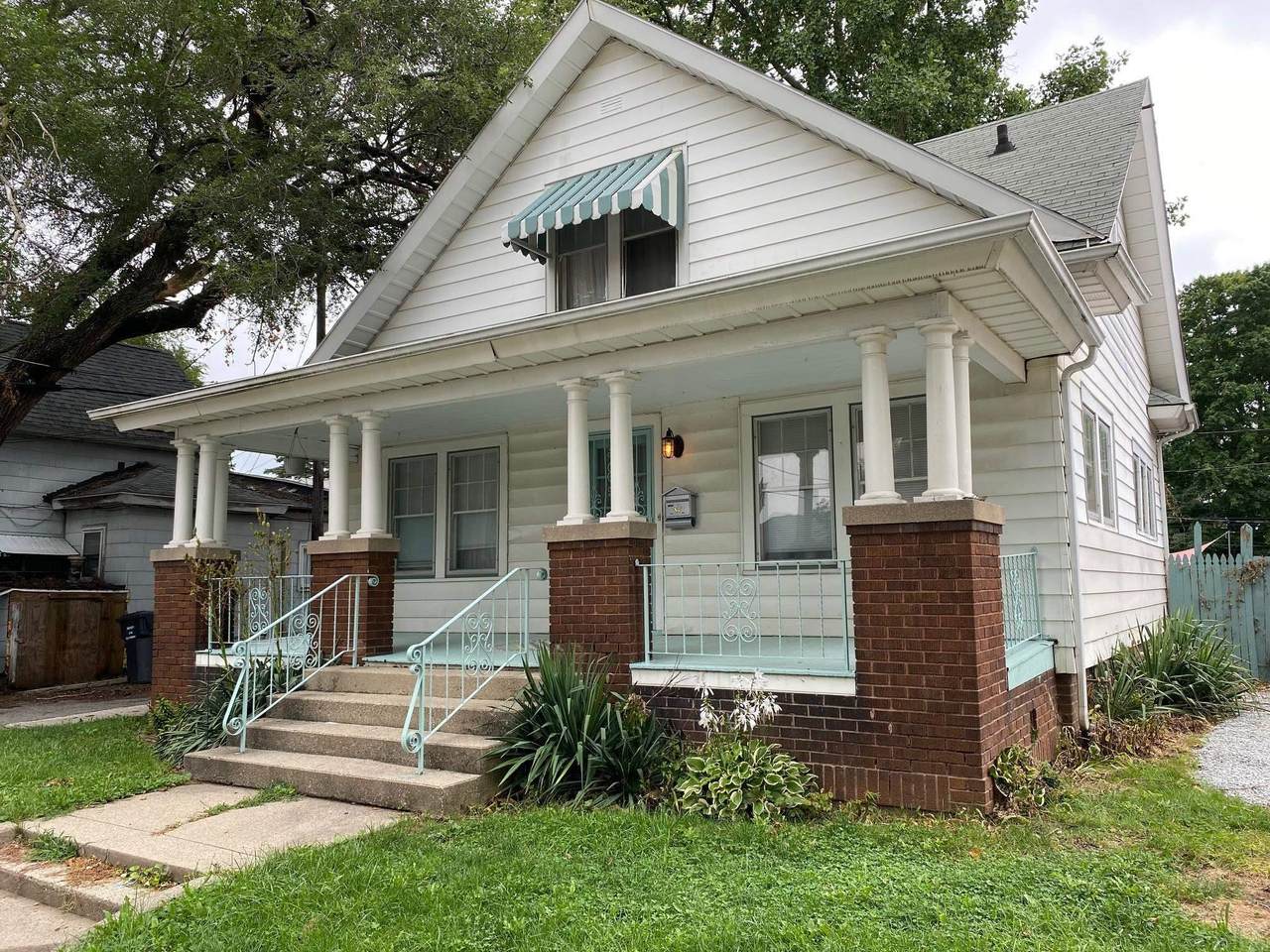 306 Webster Street - Photo 1
