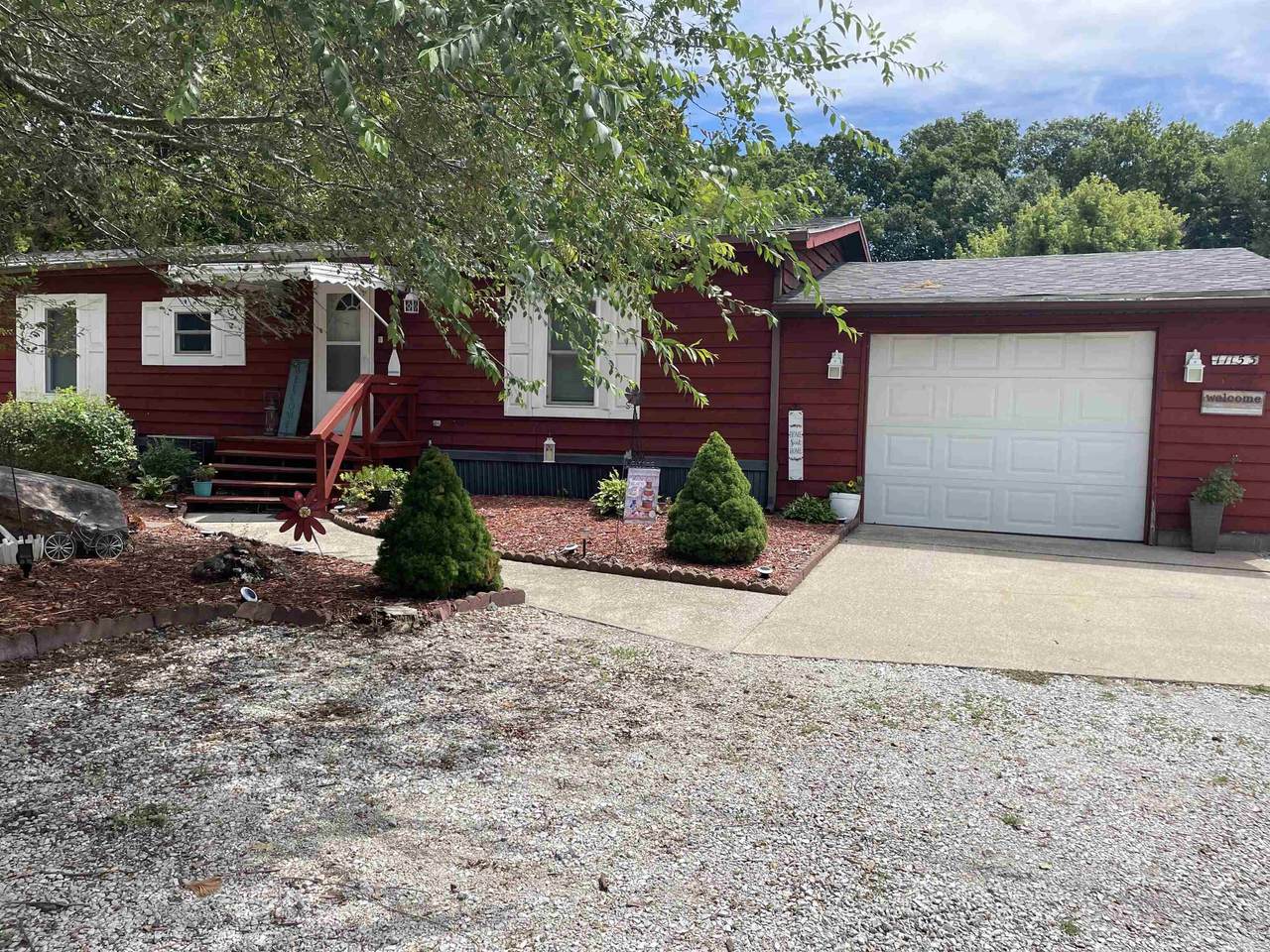 11153 Quiet Water Road - Photo 1