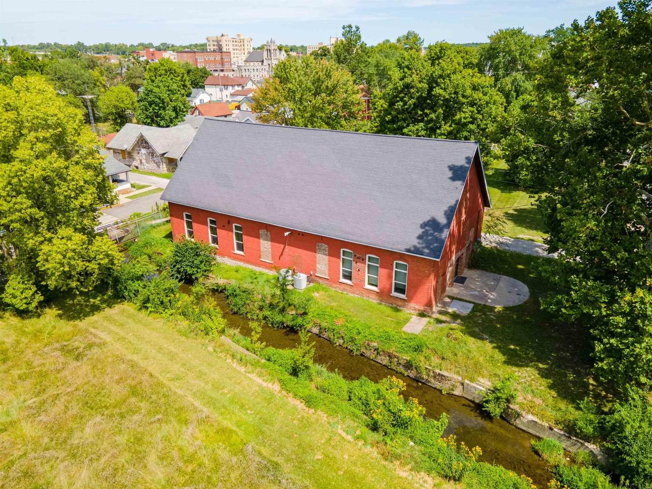 428 7Th Street - Photo 1