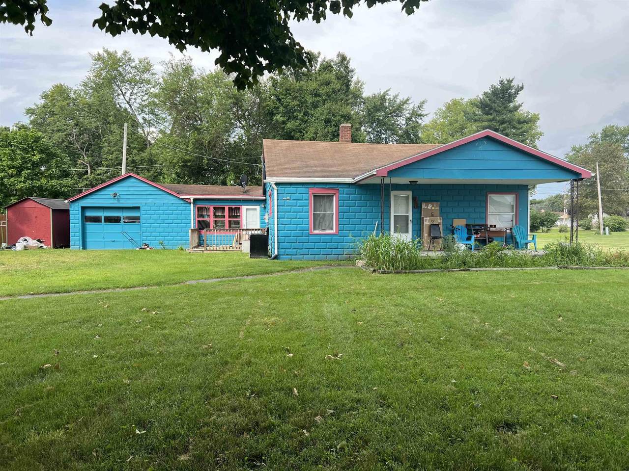915 Cicott Street - Photo 1