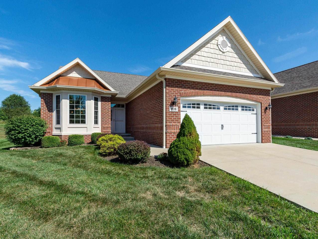 838 Baywood Drive - Photo 1