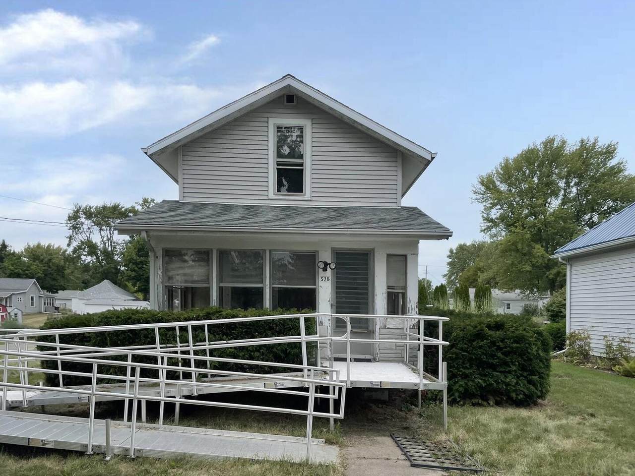 528 Michigan Street - Photo 1