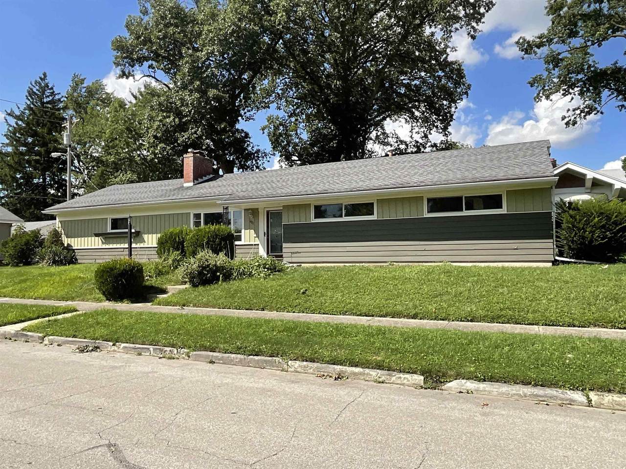 1421 Nevada Avenue - Photo 1