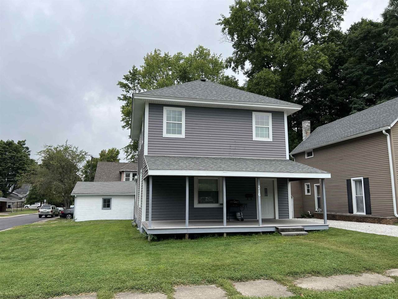 316 Pike Street - Photo 1