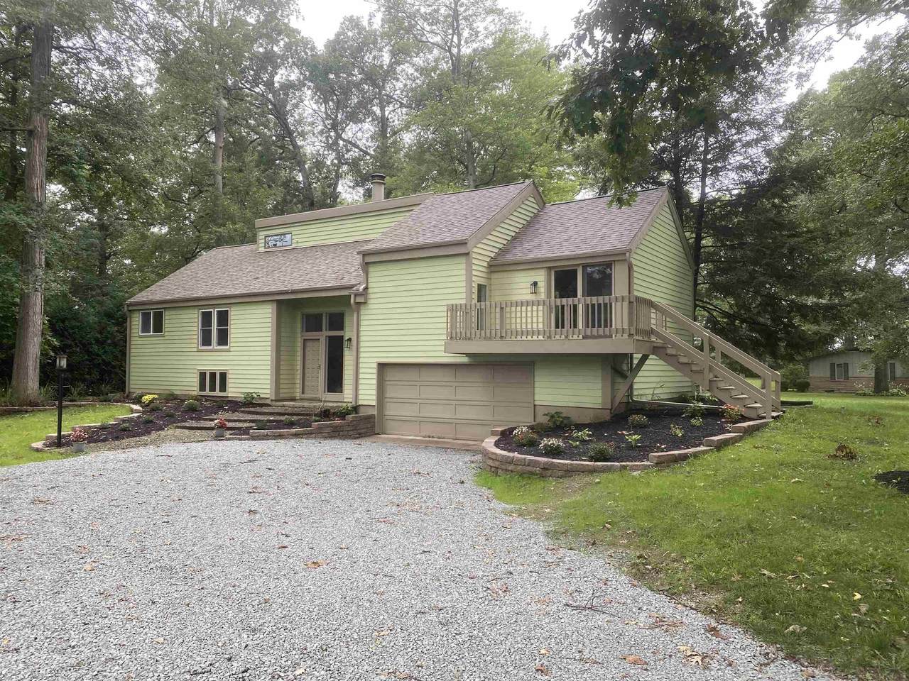 4021 Valley Lane - Photo 1