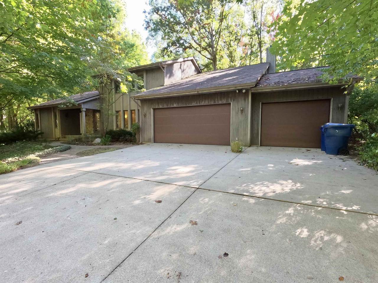4047 Ridgefield Court - Photo 1