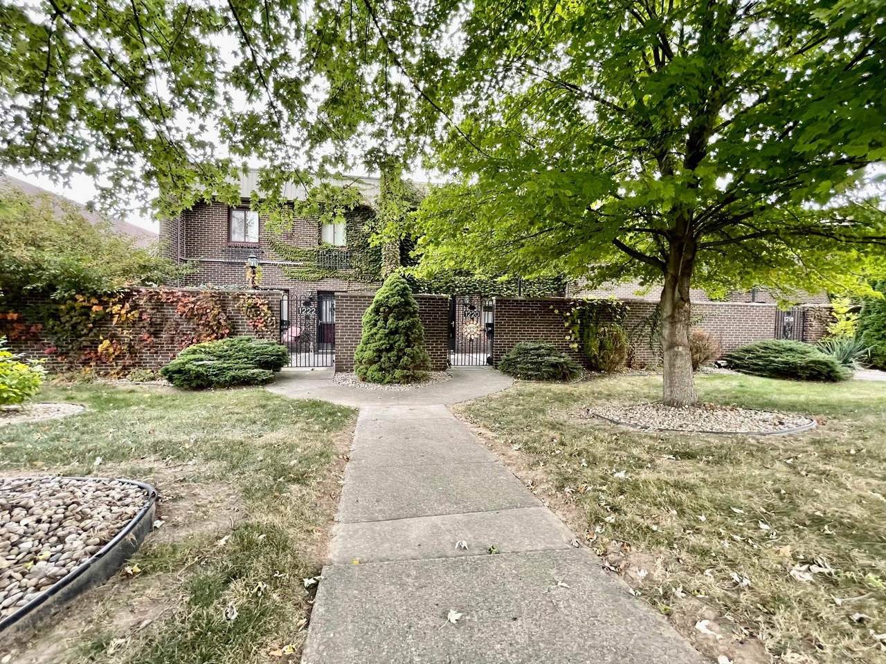 1220 Boulevard Street - Photo 1