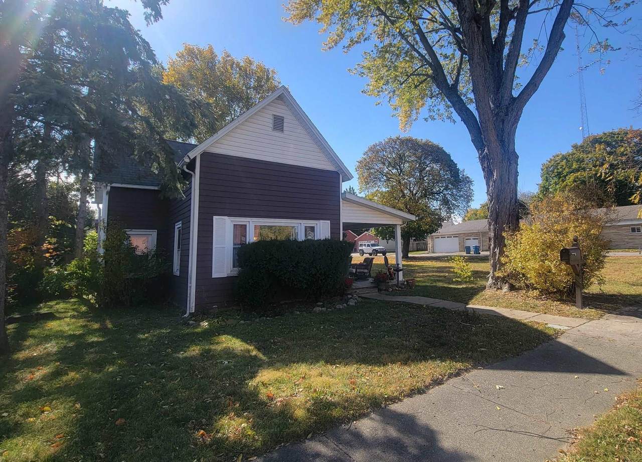 402 South B Street - Photo 1