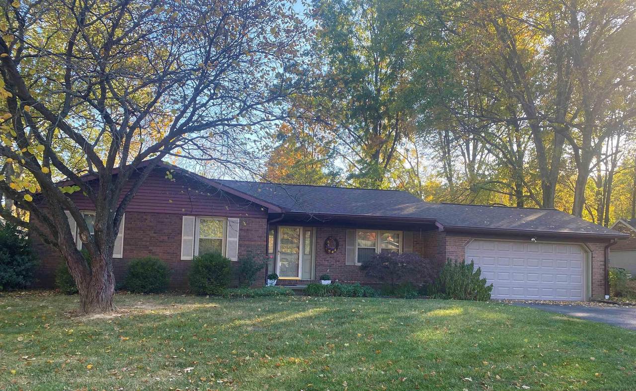 2521 Malibu Drive - Photo 1