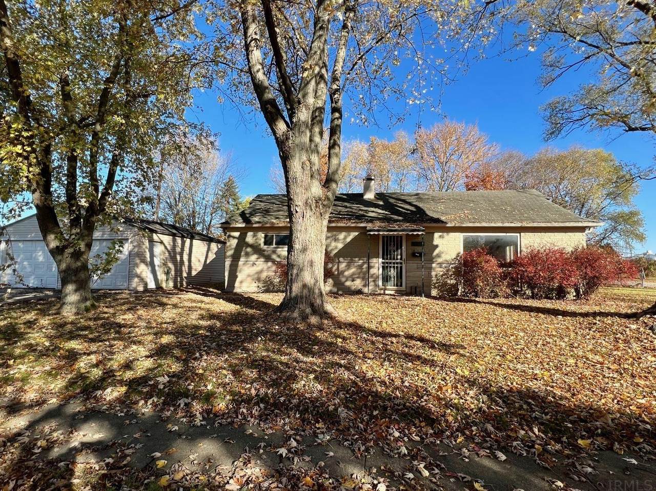 1521 Korby Street - Photo 1