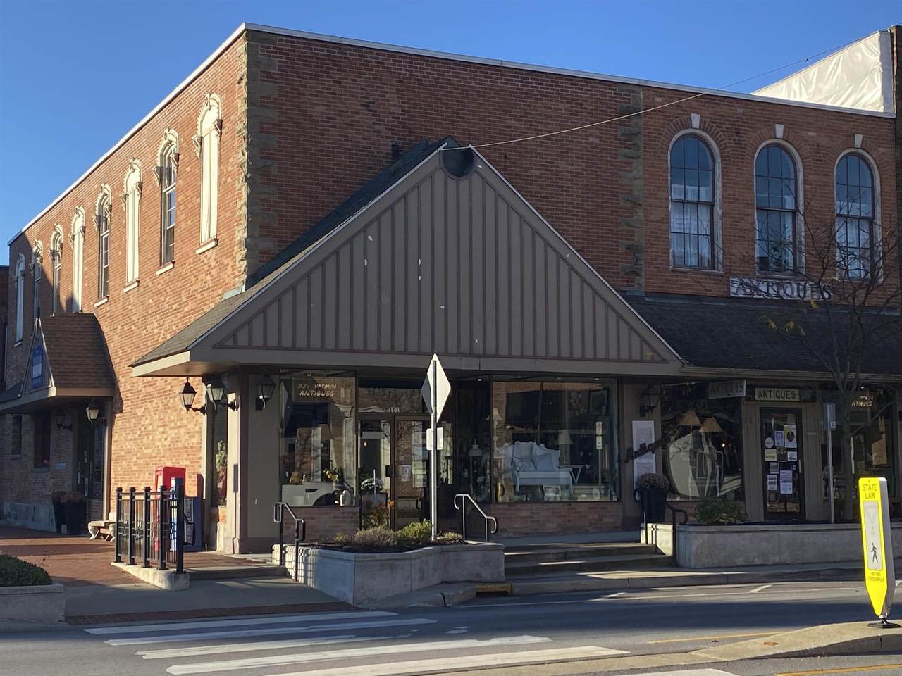 101 Maumee Street - Photo 1