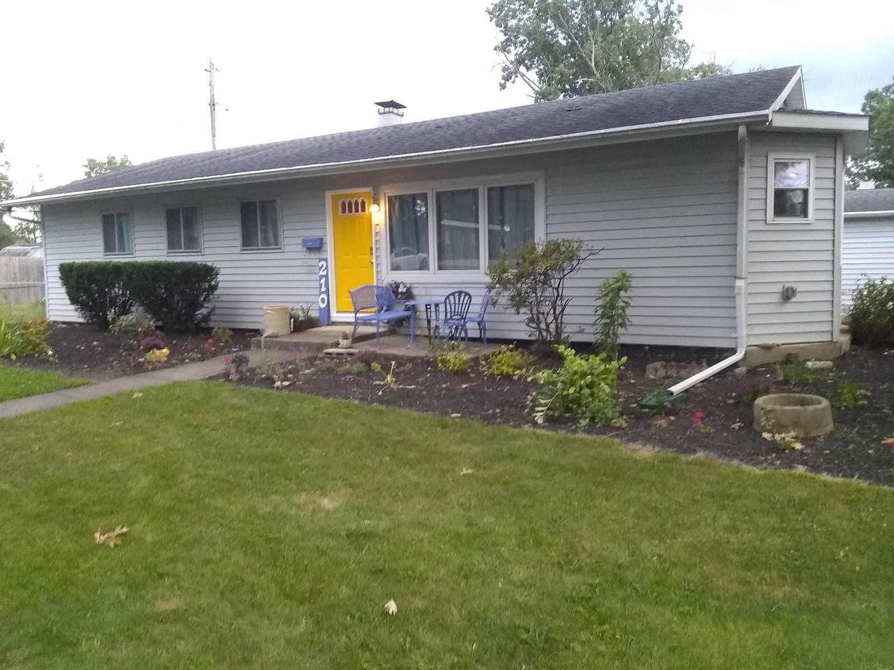 210 Cox (Furnished) Drive - Photo 1
