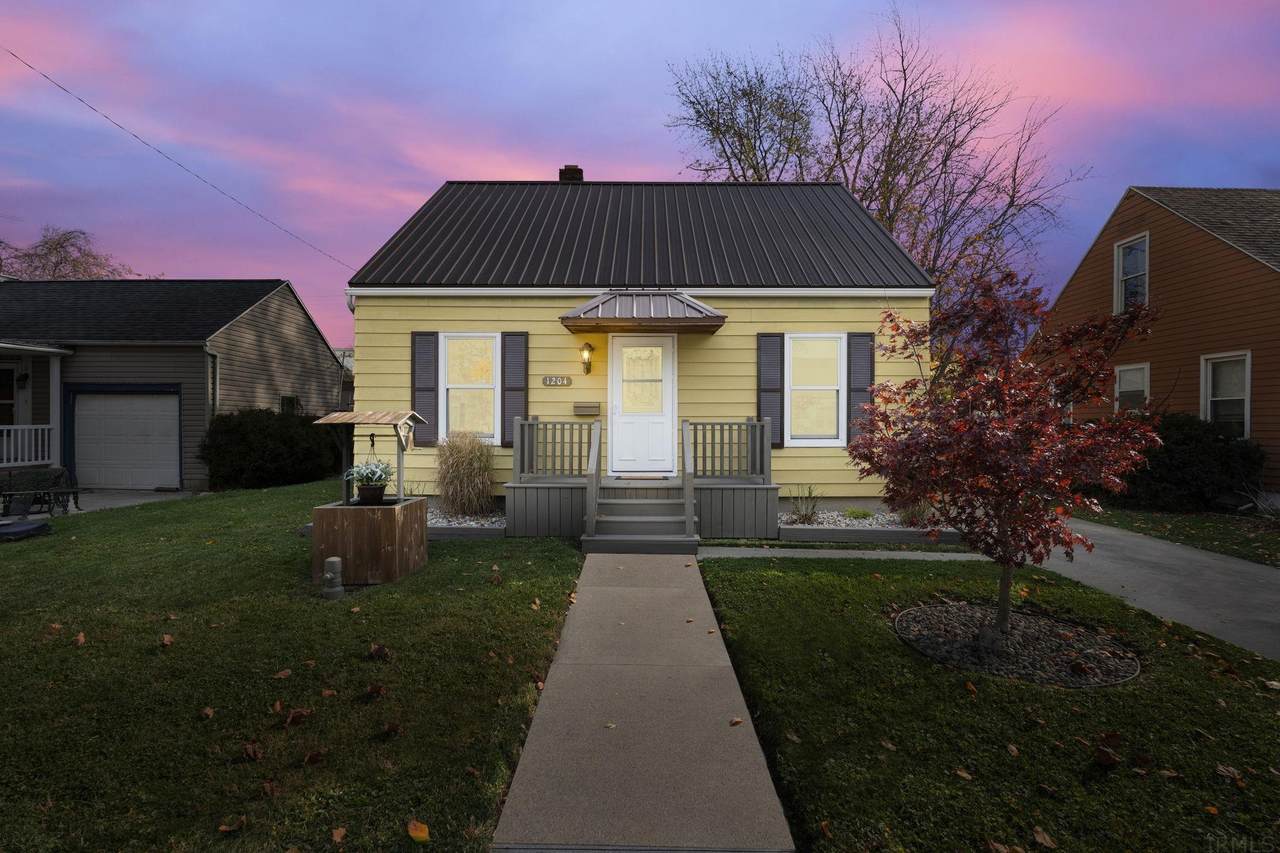 1204 Master Drive - Photo 1