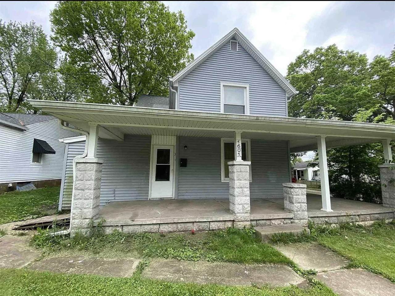 1601 Hart Street - Photo 1