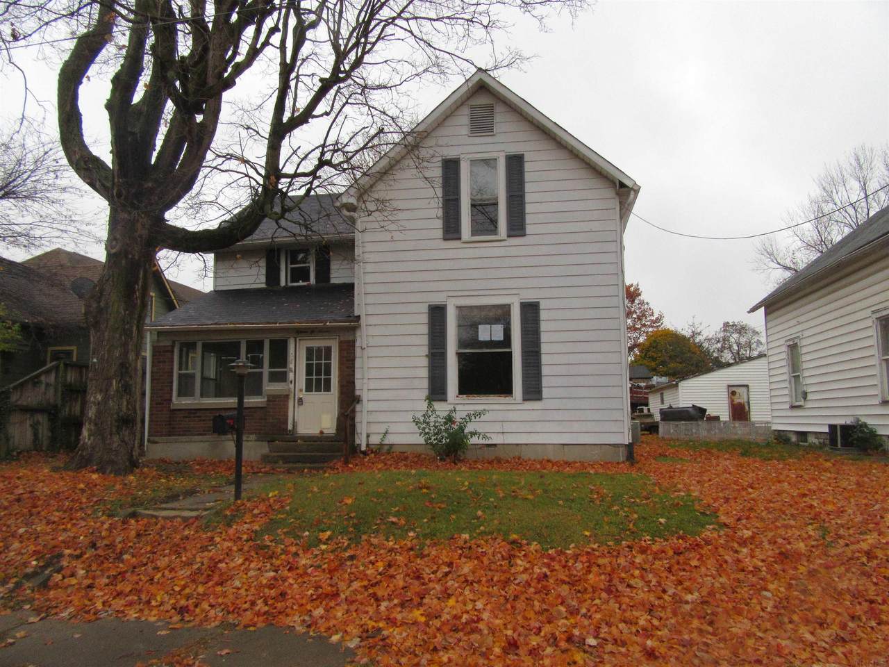 1507 Clifton Avenue - Photo 1