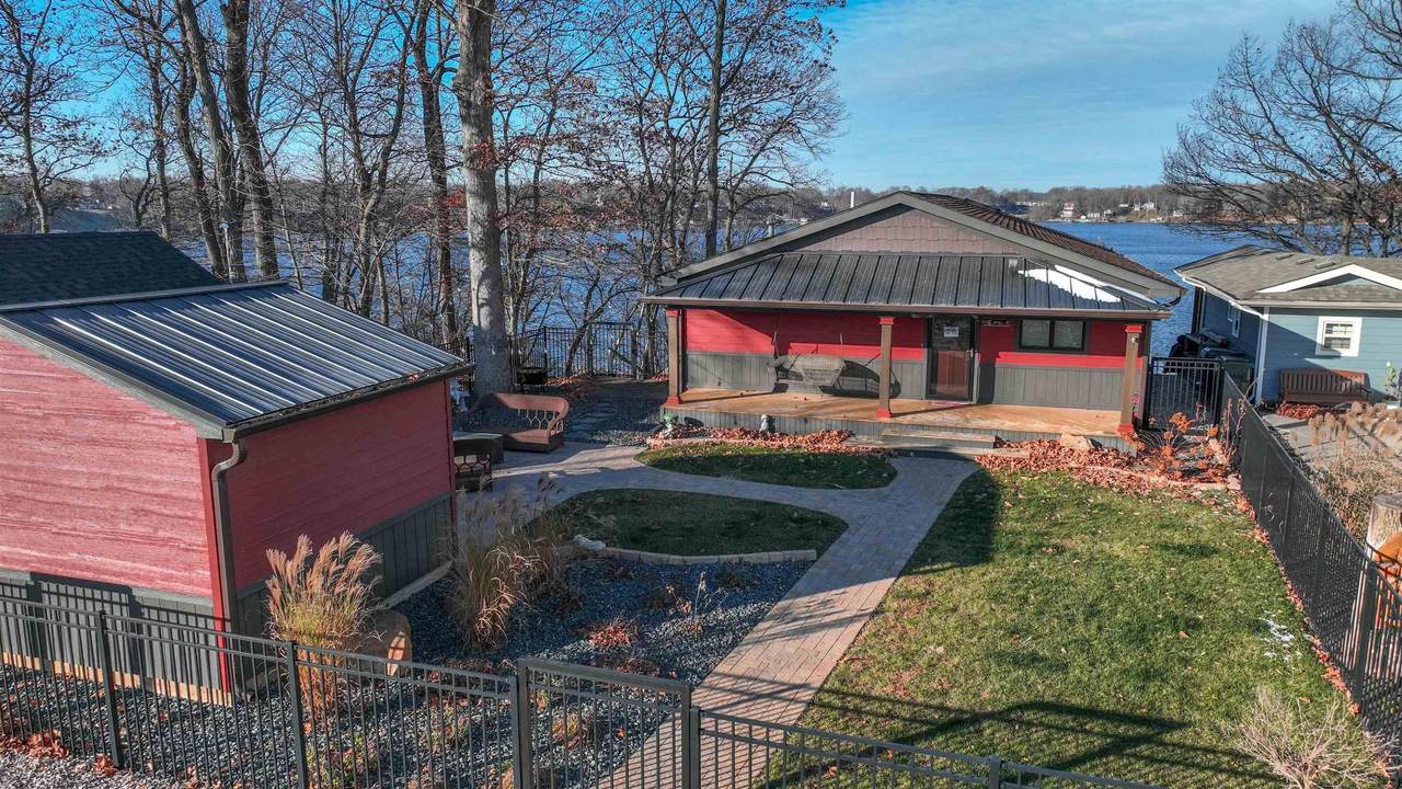 11938 Breezy Point Drive - Photo 1