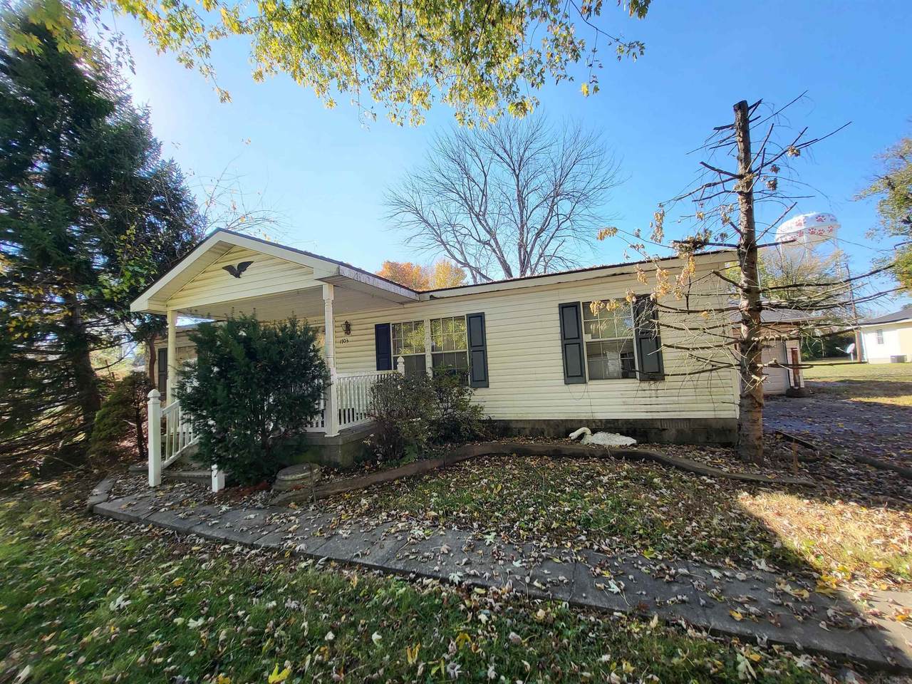 1703 Boulevard Place - Photo 1