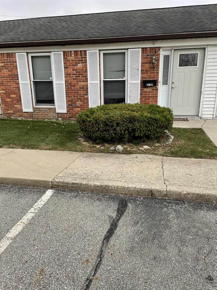 1719 Kensington On Berkley - Photo 1