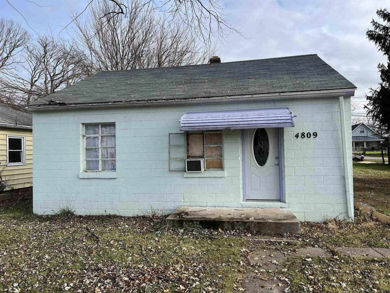 4809 Warsaw Street - Photo 1