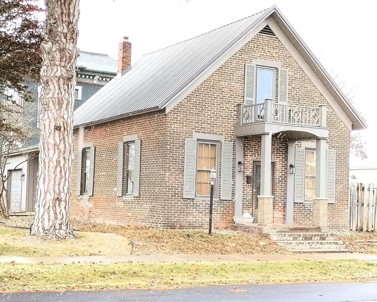 603 Union Street - Photo 1