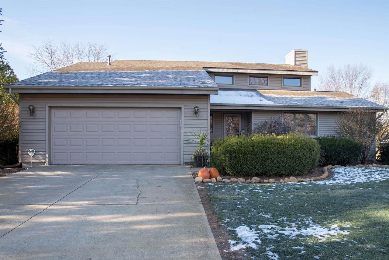 4031 Oldfield Drive - Photo 1