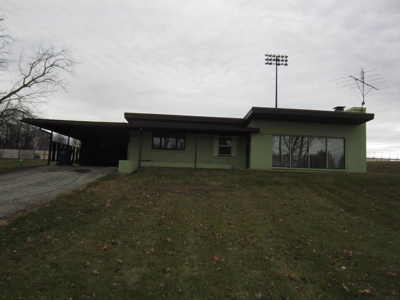 2203 Valley Avenue - Photo 1