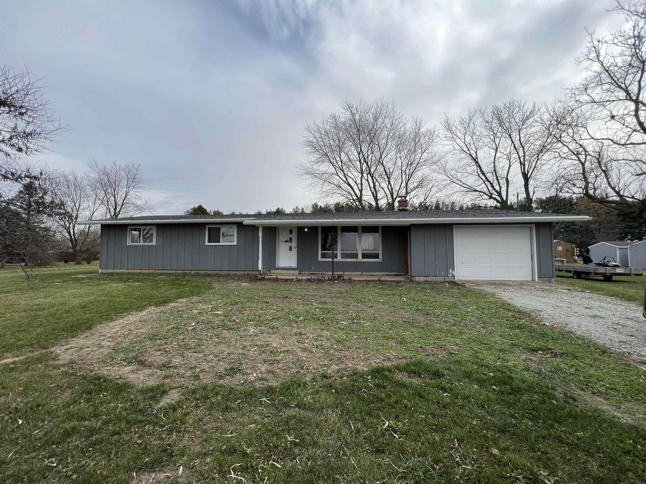7595 125 W Road - Photo 1