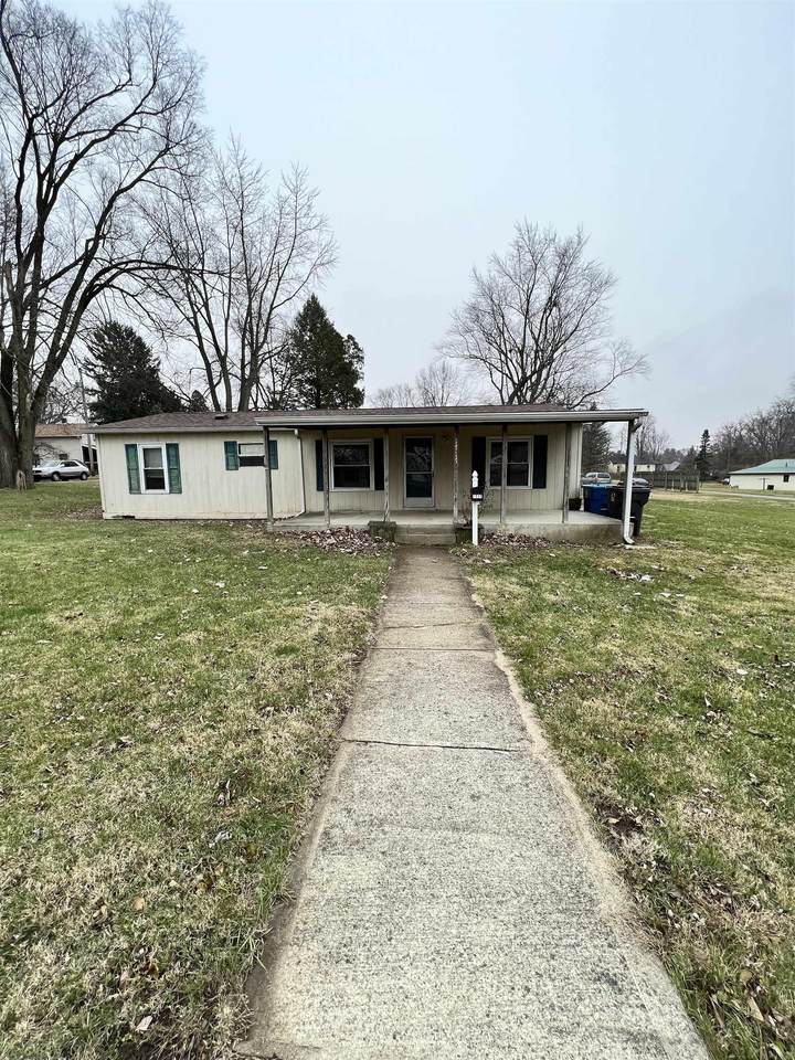 1717 Superior Street - Photo 1