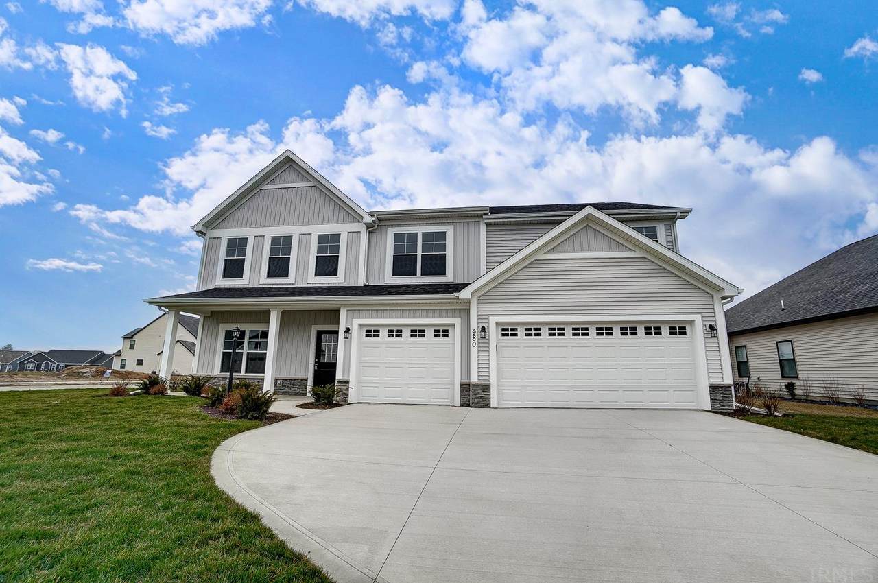980 Switchfoot Drive - Photo 1
