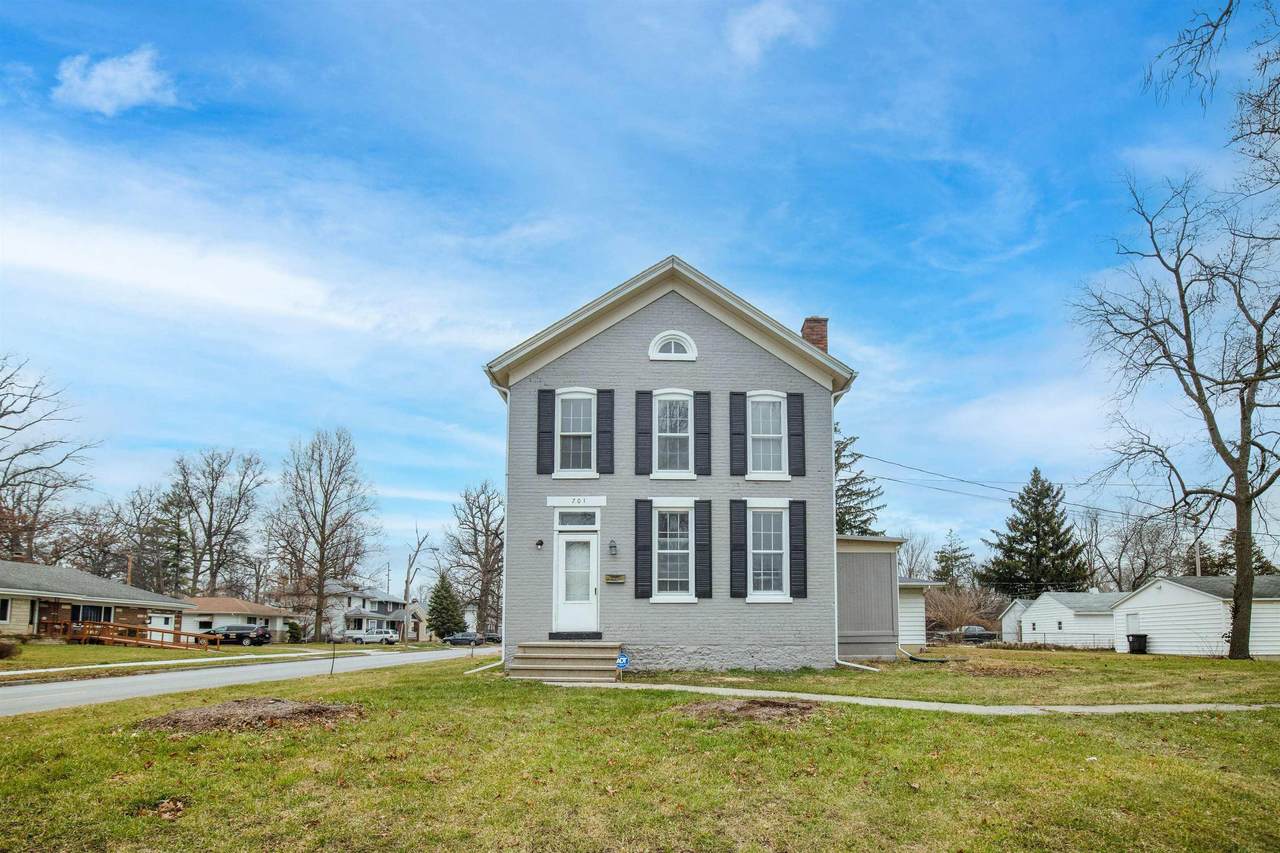 701 Maple Grove Avenue - Photo 1