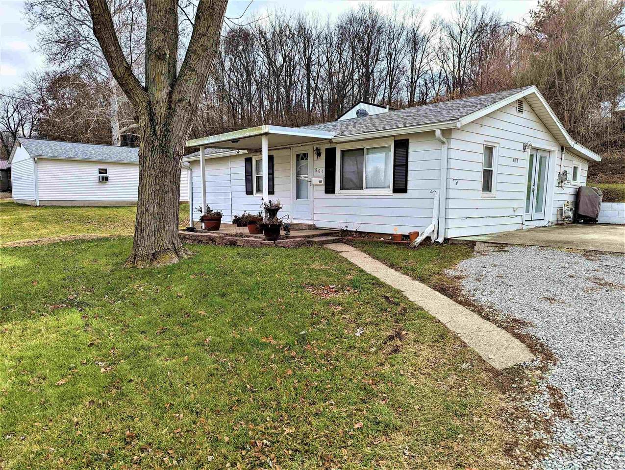 905 Washington Street - Photo 1
